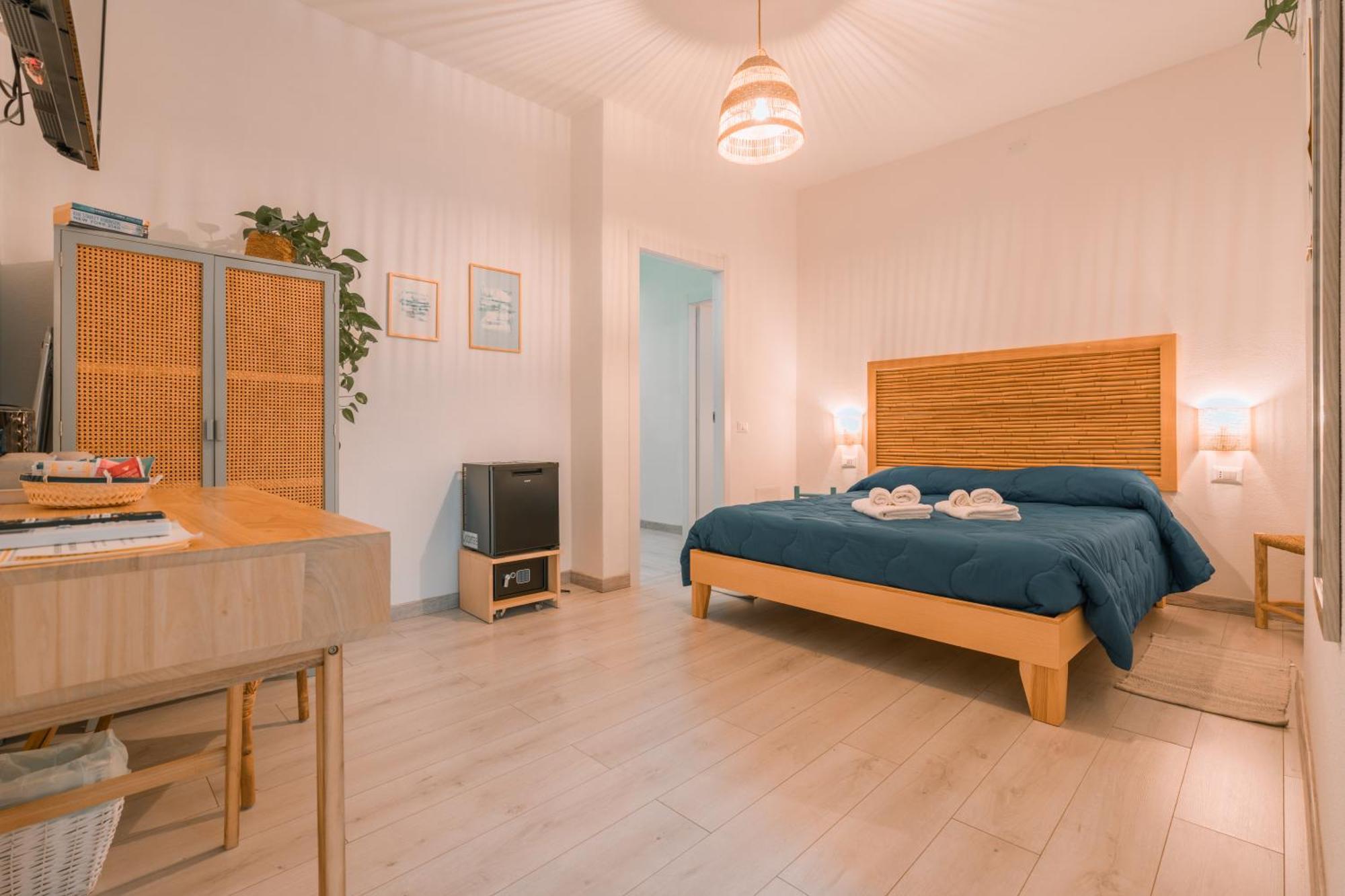 Giobo Rooms Siniscola Kültér fotó