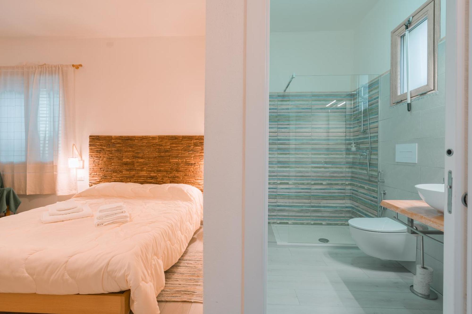 Giobo Rooms Siniscola Kültér fotó